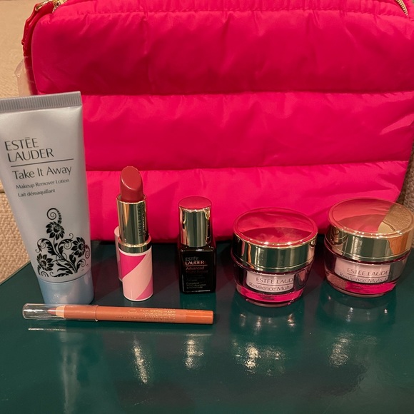 Estée Lauder 7 piece beauty set